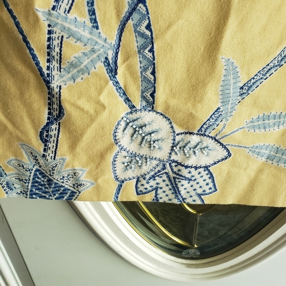 Maggy London embroidered Yellow floral design dress size 4 - Picture 11 of 13